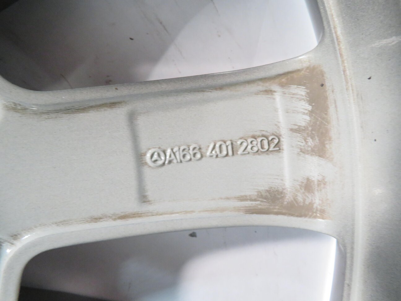 Thumbnail 10: 2013-2016 MERCEDES GL350 GL450 (X166) 20x8.5 ALUMINUM ALLOY 10-SPOKE WHEEL RIM