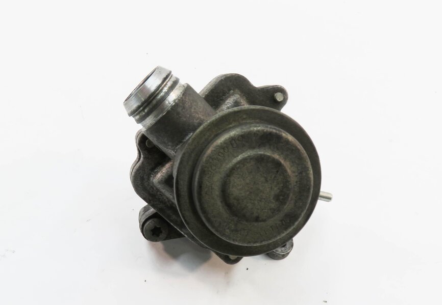 Thumbnail 4: 2007 MERCEDES GL450 (X164) 4.6L M273 V8 ENGINE - LEFT EGR AIR CHECK VALVE