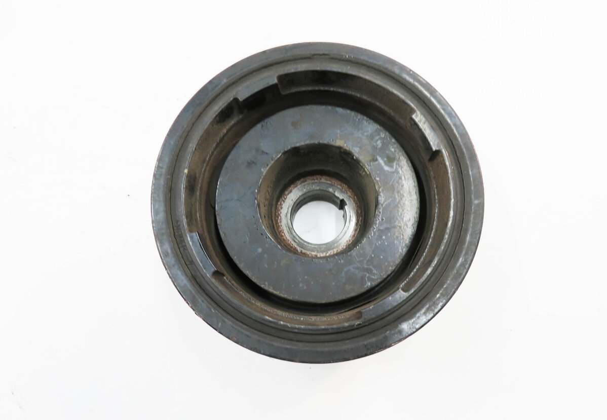 Thumbnail 6: 2007-2015 MERCEDES E550 GL450 GL550 ML550 S450 S550 SL550 - V8 HARMONIC BALANCER