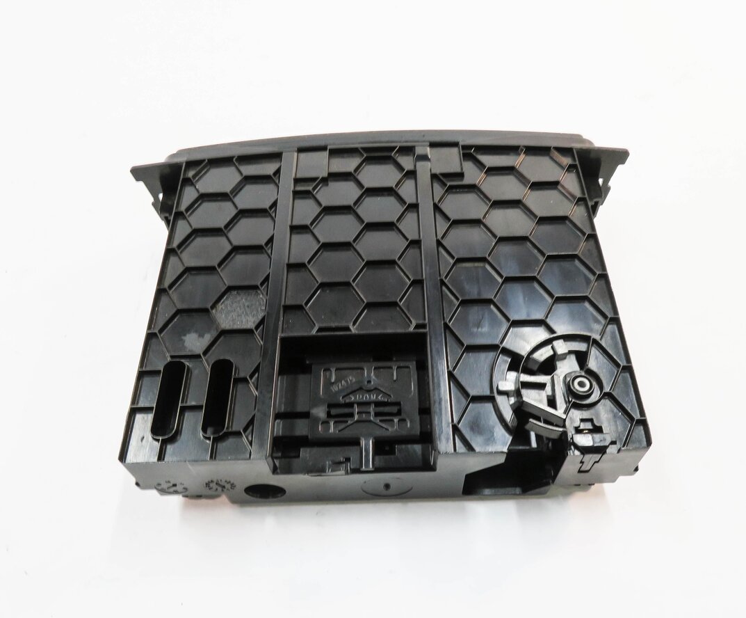 Thumbnail 4: 2007 MERCEDES GL450 (X164) FRONT STORAGE COMPARTMENT (BIRDS EYE FINELINE WOOD)