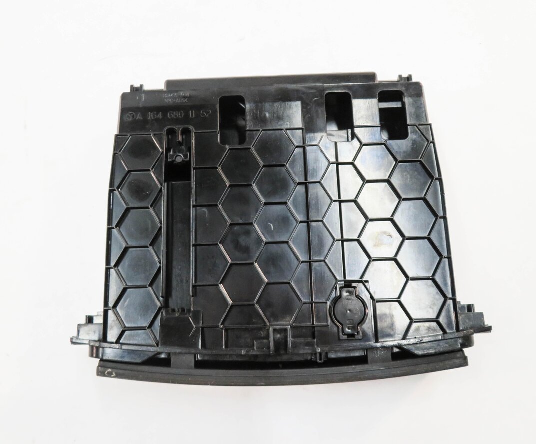 Thumbnail 6: 2007 MERCEDES GL450 (X164) FRONT STORAGE COMPARTMENT (BIRDS EYE FINELINE WOOD)