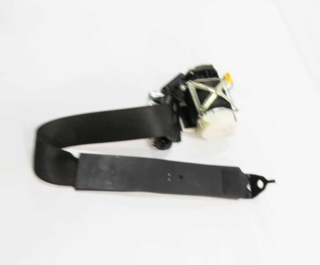 Thumbnail 4: 2007 MERCEDES GL450 (X164) REAR 3rd ROW SEAT - LEFT SEATBELT RETRACTOR (BLACK)