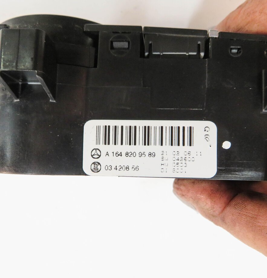 Thumbnail 8: 06-12 MERCEDES GL320 GL350 GL450 ML320 ML350 ML550 - REAR TEMPERATURE CONTROL