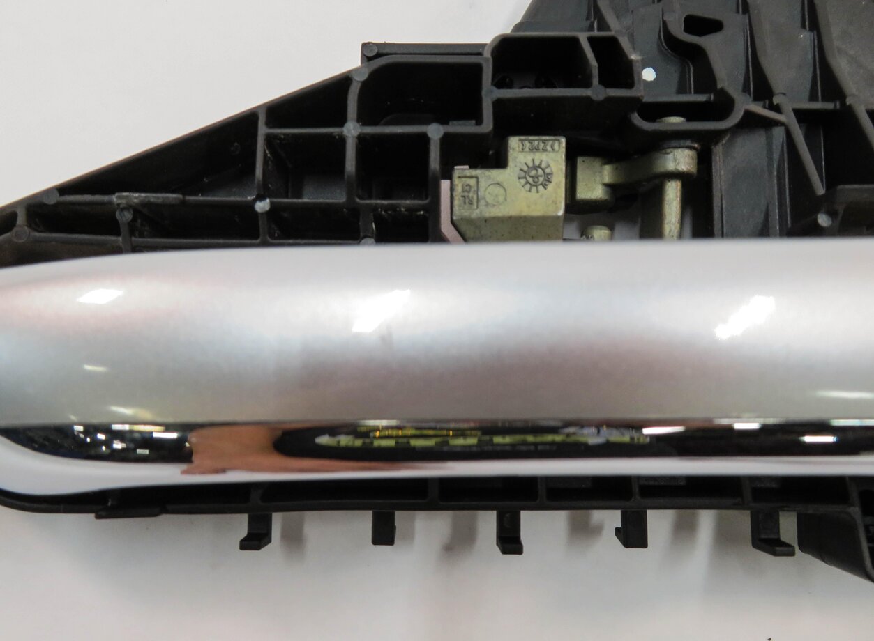 Thumbnail 9: 2007 MERCEDES GL450 (X164) RIGHT FRONT PASSENGER DOOR HANDLE (IRIDIUM SILVER)