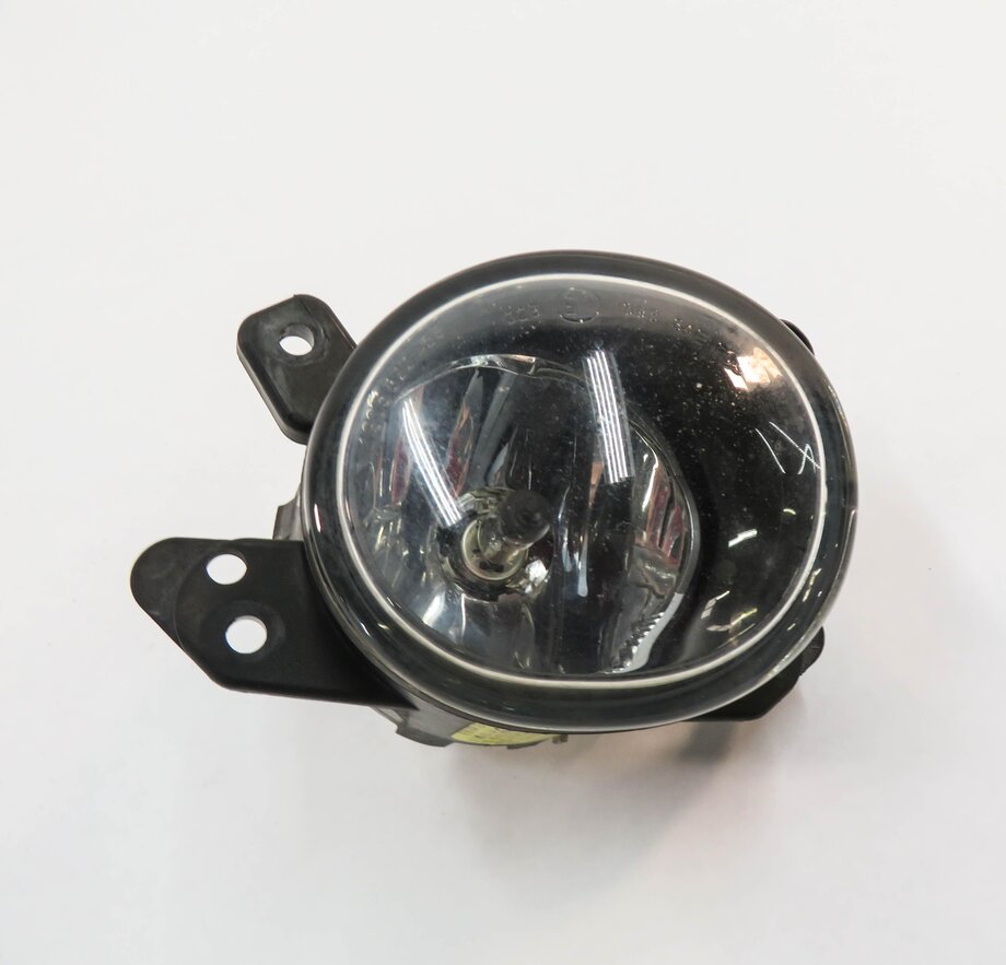 Thumbnail 2: 2006-2013 MERCEDES C300 C350 GL320 GL450 GL550 ML320 ML350 - RIGHT FOGLIGHT LAMP