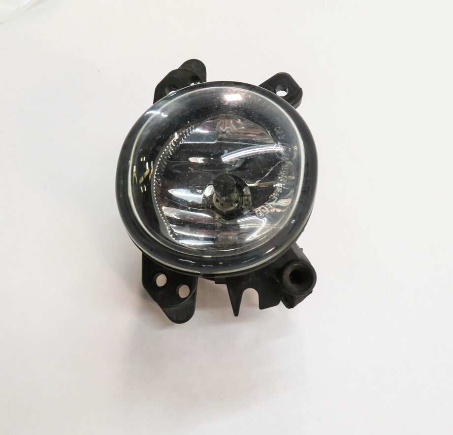 Thumbnail 4: 2006-2013 MERCEDES C300 C350 GL320 GL450 GL550 ML320 ML350 - RIGHT FOGLIGHT LAMP