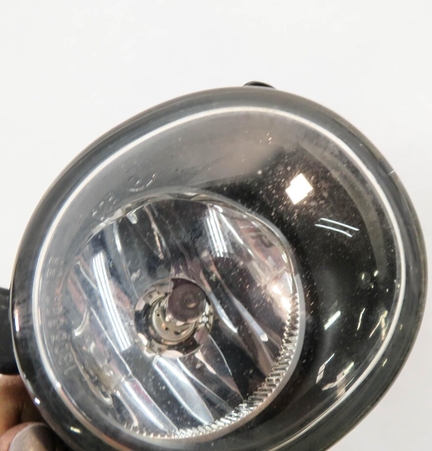 Thumbnail 6: 2006-2013 MERCEDES C300 C350 GL320 GL450 GL550 ML320 ML350 - RIGHT FOGLIGHT LAMP