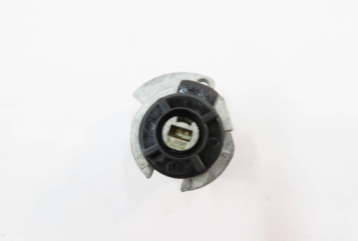 Thumbnail 6: 2017 BMW M6 ///M (F13) LEFT FRONT DRIVER DOOR HANDLE LOCK CYLINDER w/ KEY