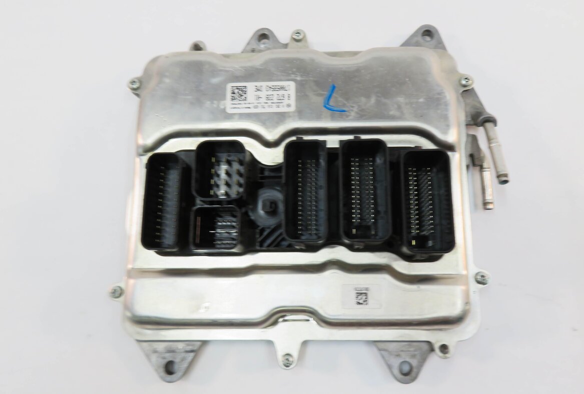 Thumbnail 9: 2017 BMW M6 ///M (F13) 4.4L S63B ENGINE - ECM DME CAS IMMOBILIZER MODULE KEY SET