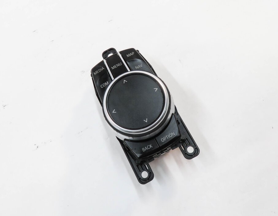 2017 BMW M6 ///M (F13) RADIO STEREO GPS NAVIGATION i-DRIVE CONTROL SWITCH KNOB