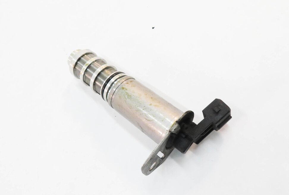 2017 BMW M6 ///M (F13) 4.4L S63B V8 ENGINE - VVT VANOS TIMING SOLENOID VALVE