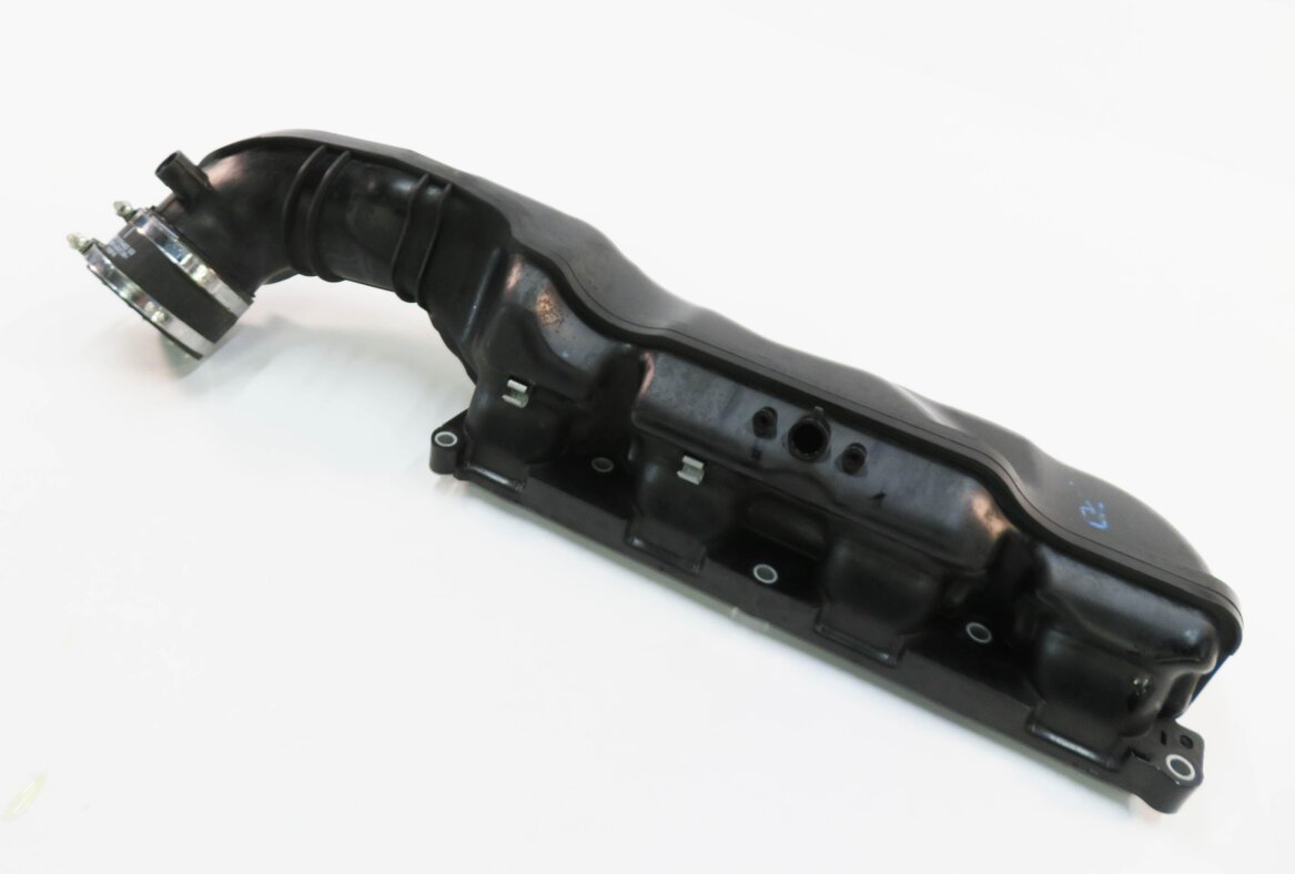 2012-2019 BMW M5 M6 ///M (F06 F12 F13) 4.4L S63 ENGINE - RIGHT INTAKE MANIFOLD