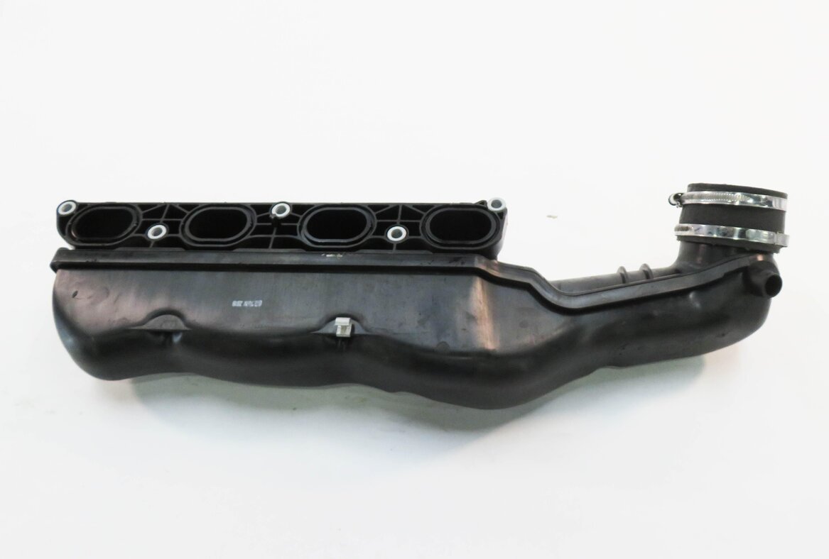 Thumbnail 7: 2012-2019 BMW M5 M6 ///M (F06 F12 F13) 4.4L S63 ENGINE - LEFT INTAKE MANIFOLD