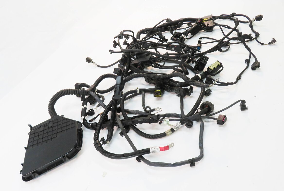 Thumbnail 2: 2017 BMW M6 ///M (F13) 4.4L S63B V8 ENGINE WIRE WIRING HARNESS LOOM