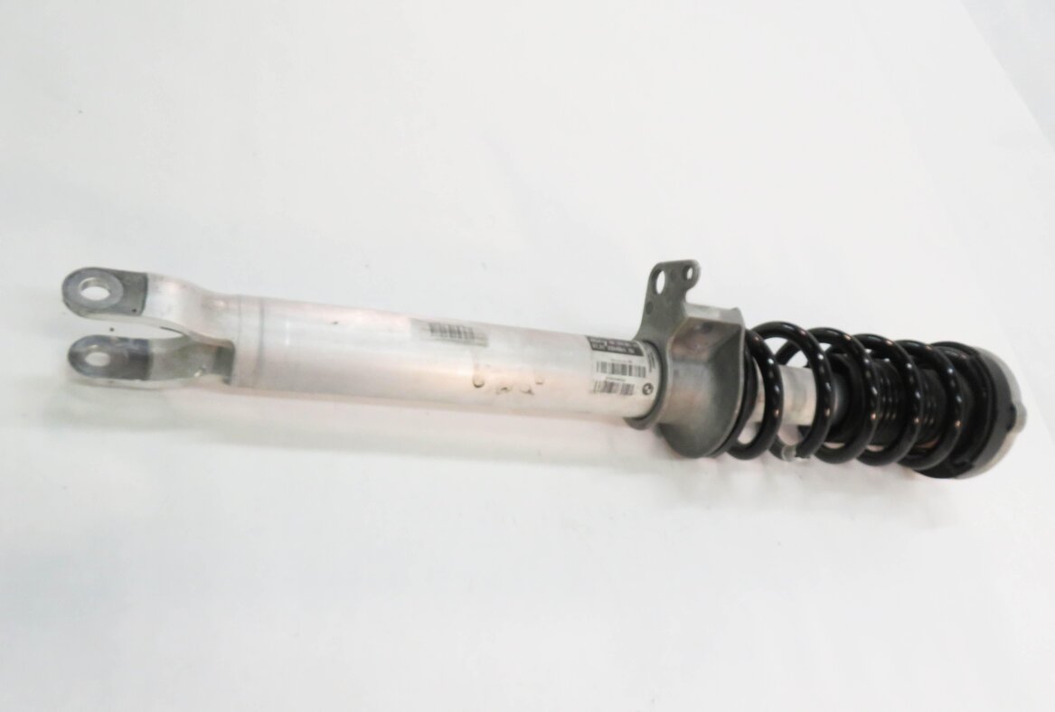 Thumbnail 3: 13-17 BMW M6 ///M (F13) COUPE - RIGHT FRONT PASSENGER EDC DAMPING SHOCK STRUT