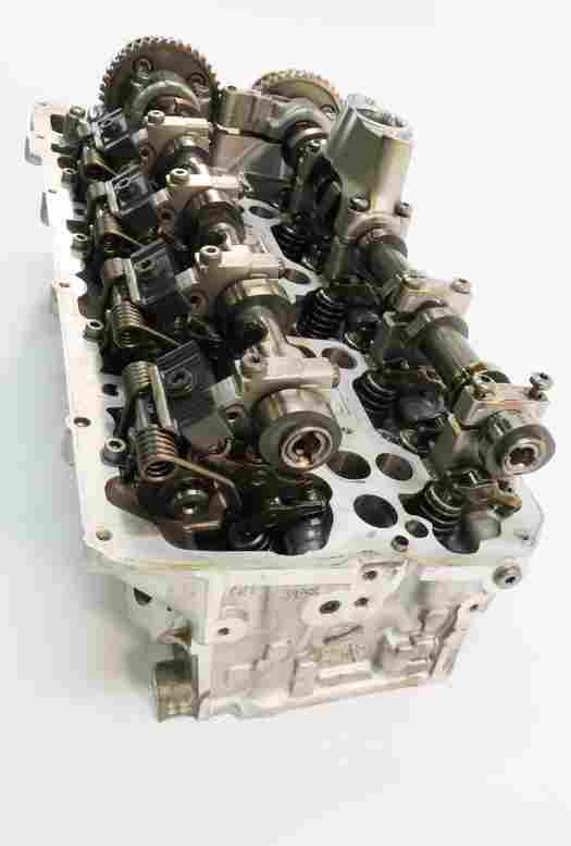 Thumbnail 4: 2016-2019 BMW M6 ///M (F06 F12 F13) 4.4L S63B V8 ENGINE - LEFT CYLINDER HEAD