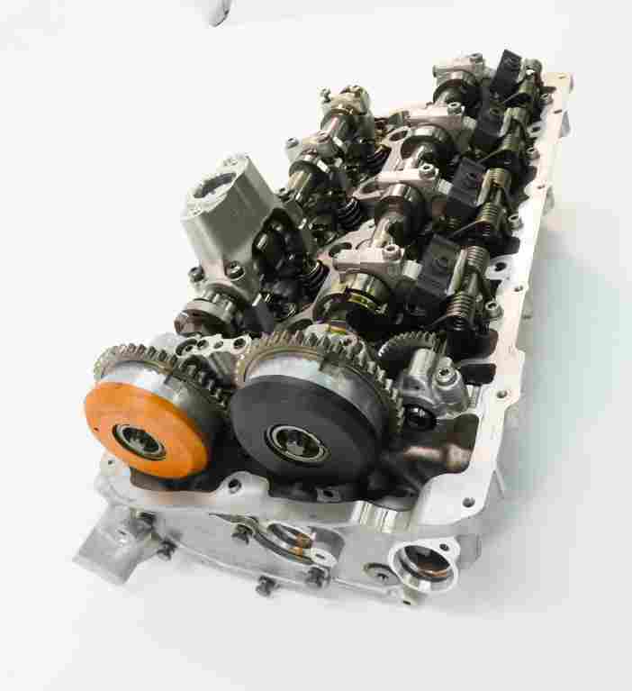 Thumbnail 5: 2016-2019 BMW M6 ///M (F06 F12 F13) 4.4L S63B V8 ENGINE - LEFT CYLINDER HEAD