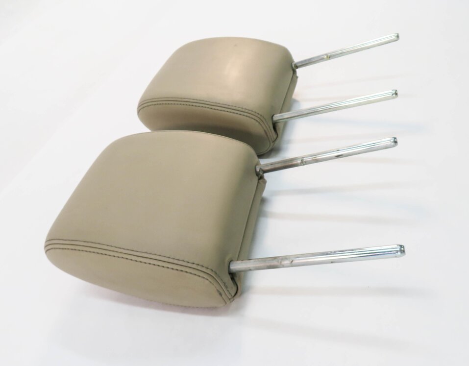 Thumbnail 3: 2011 LAND ROVER LR4 - LEFT & RIGHT REAR 2nd ROW SEAT HEADREST SET-2 (ALMOND)