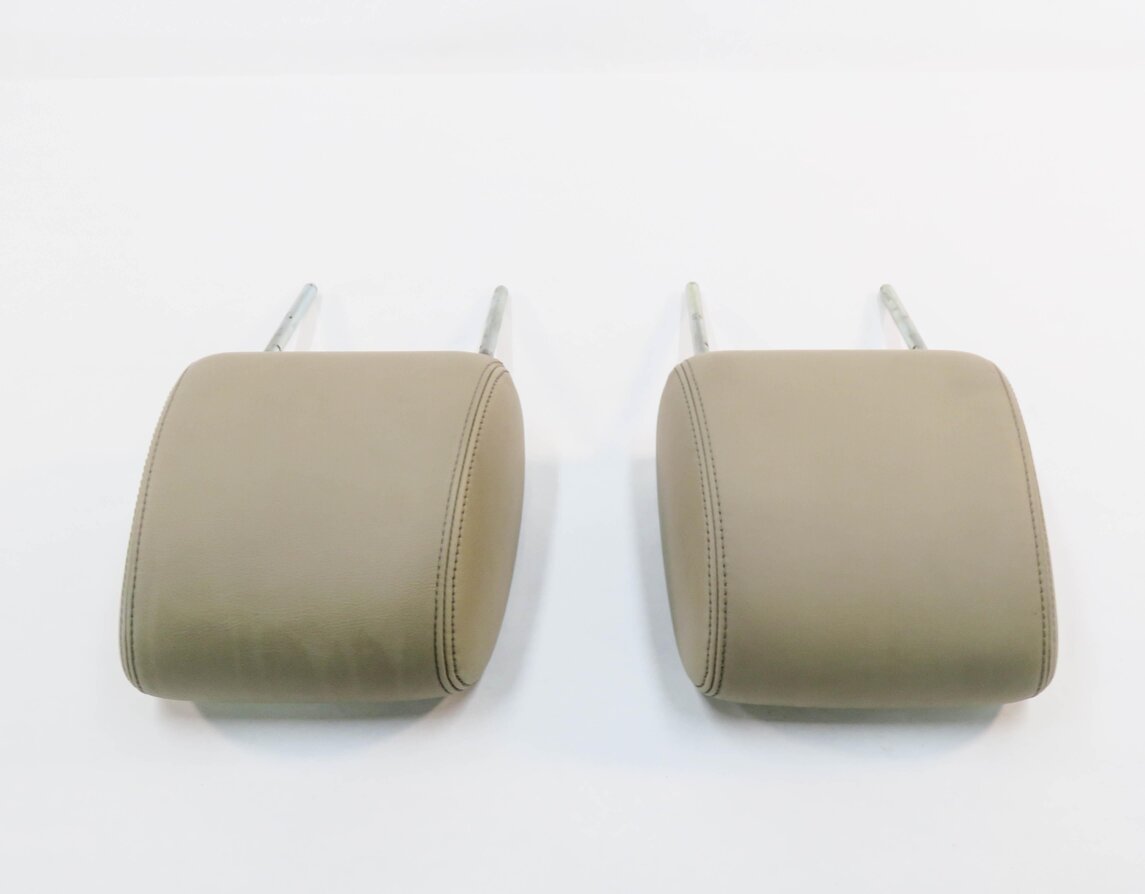 Thumbnail 6: 2011 LAND ROVER LR4 - LEFT & RIGHT REAR 2nd ROW SEAT HEADREST SET-2 (ALMOND)