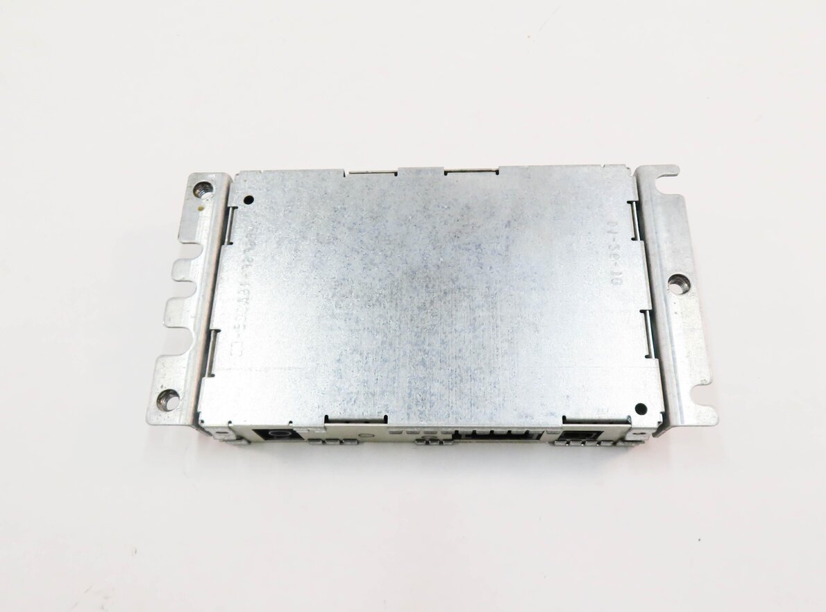 Thumbnail 5: 2011 LAND ROVER LR4 - SIRIUS SATELLITE RADIO CONTROL MODULE