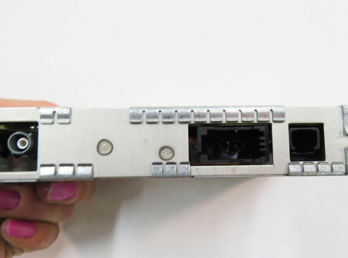 Thumbnail 6: 2011 LAND ROVER LR4 - SIRIUS SATELLITE RADIO CONTROL MODULE