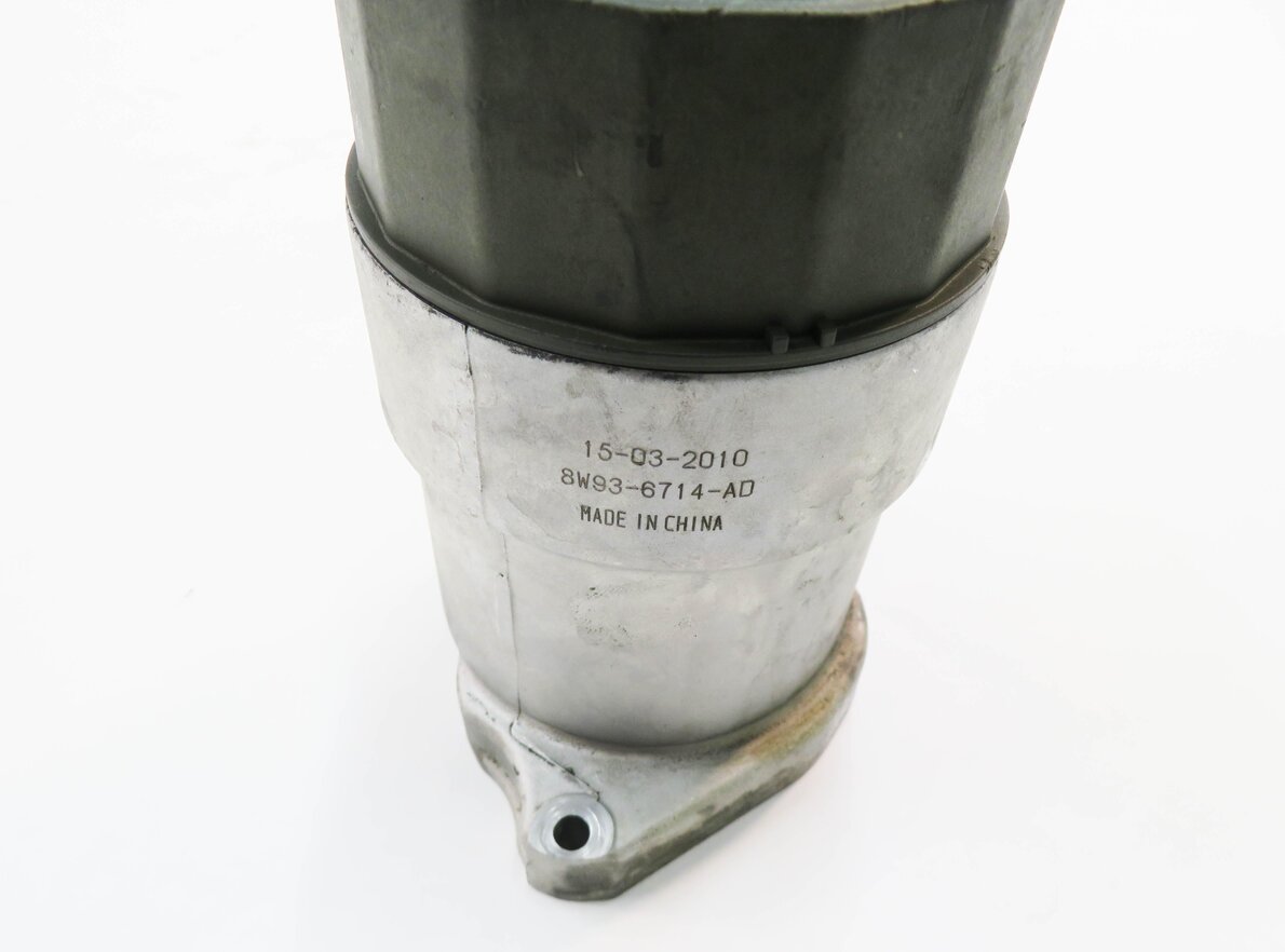Thumbnail 8: 2011 LAND ROVER LR4 - 5.0L AJ133 V8 ENGINE OIL FILTER HOUSING w/ CAP