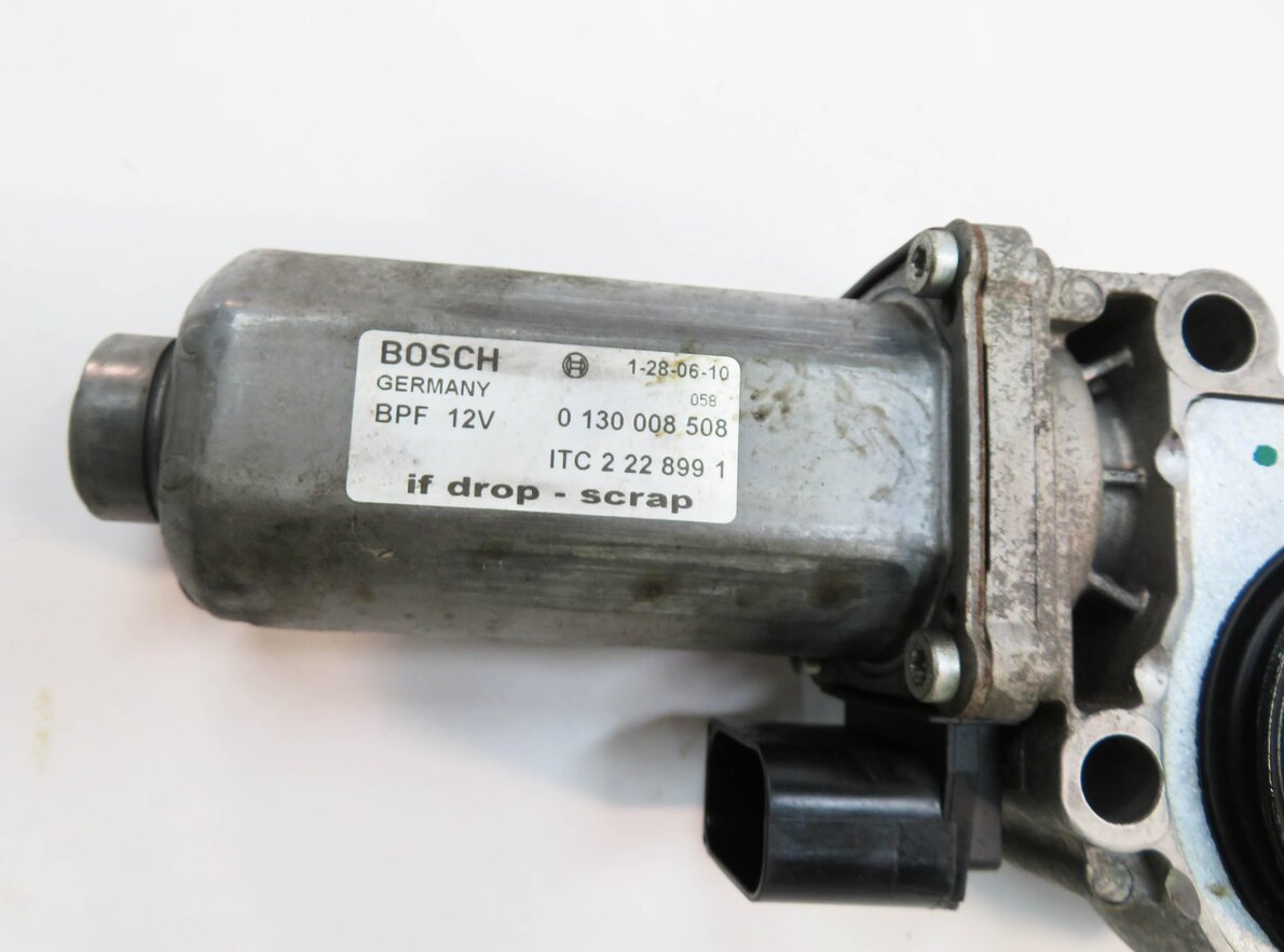 Thumbnail 7: 05-16 LR3 LR4 / RANGE ROVER SPORT (L320 L322) TRANSFER CASE ELECTRIC SHIFT MOTOR
