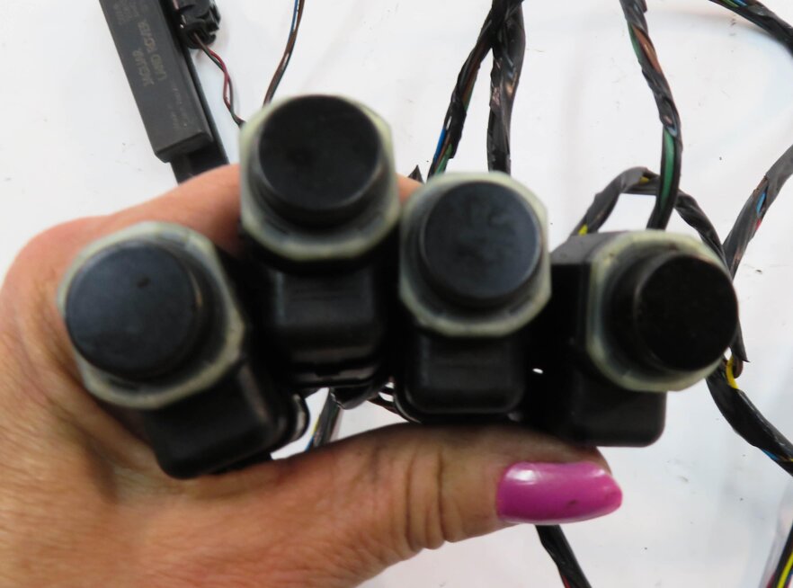 Thumbnail 8: 2011 LAND ROVER LR4 - REAR PDC PARK DISTANCE SENSOR SET w/ HARNESS (BLACK)