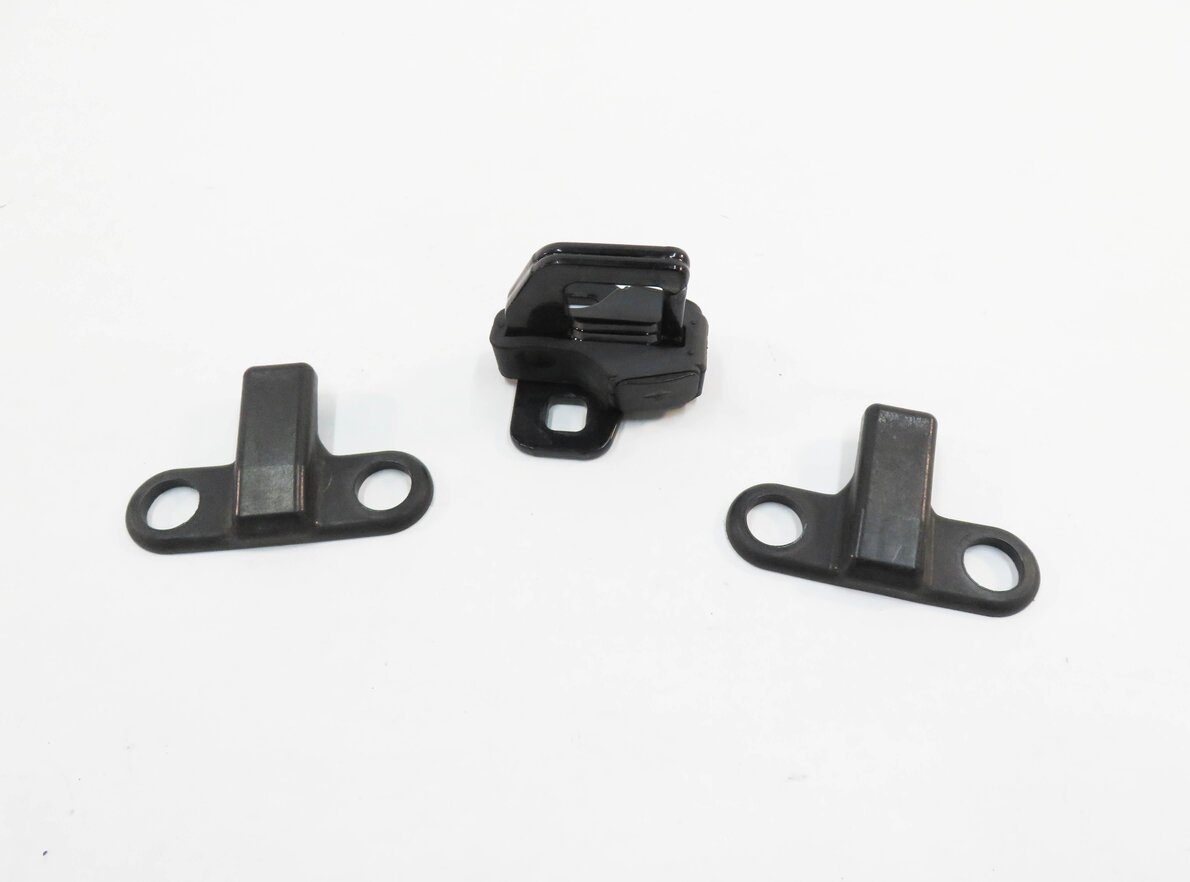 Thumbnail 2: 2011 LAND ROVER LR4 - REAR TRUNK UPPER HATCH LATCH STRIKER PLATE SET-3