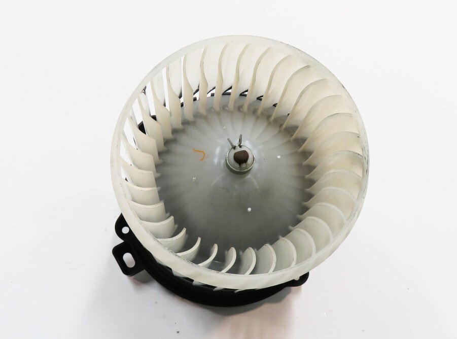Thumbnail 5: 2005-2016 LAND ROVER LR3 LR4 - REAR HEATER A/C BLOWER FAN MOTOR