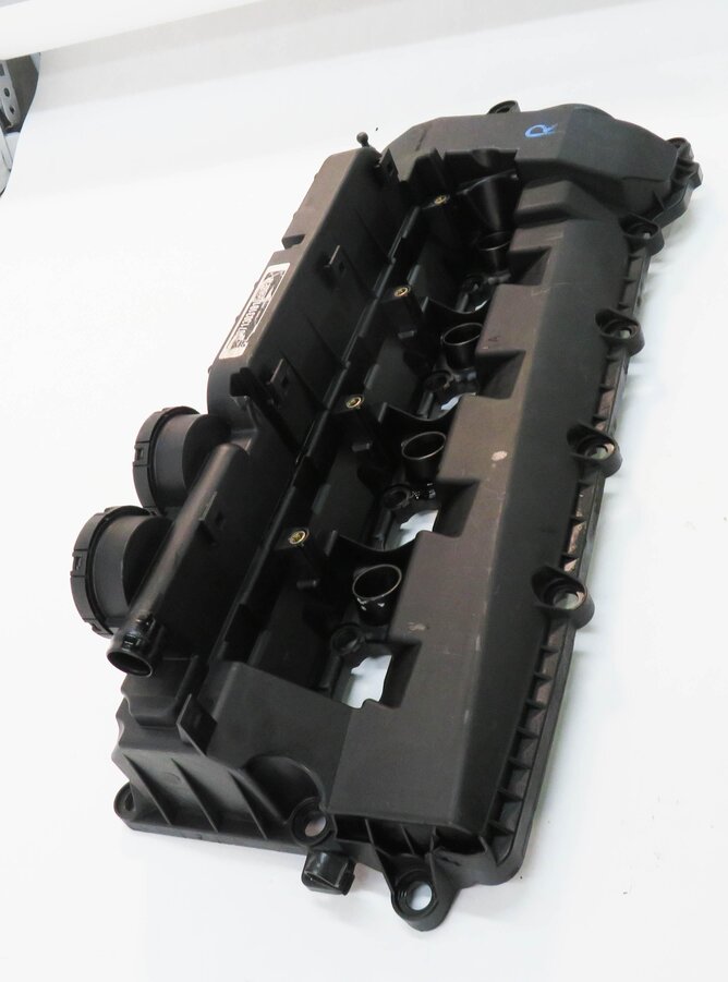 Thumbnail 4: 2010-2018 RANGE ROVER SPORT (L320 L322 L405 L494) 5.0L V8 - RIGHT VALVE COVER