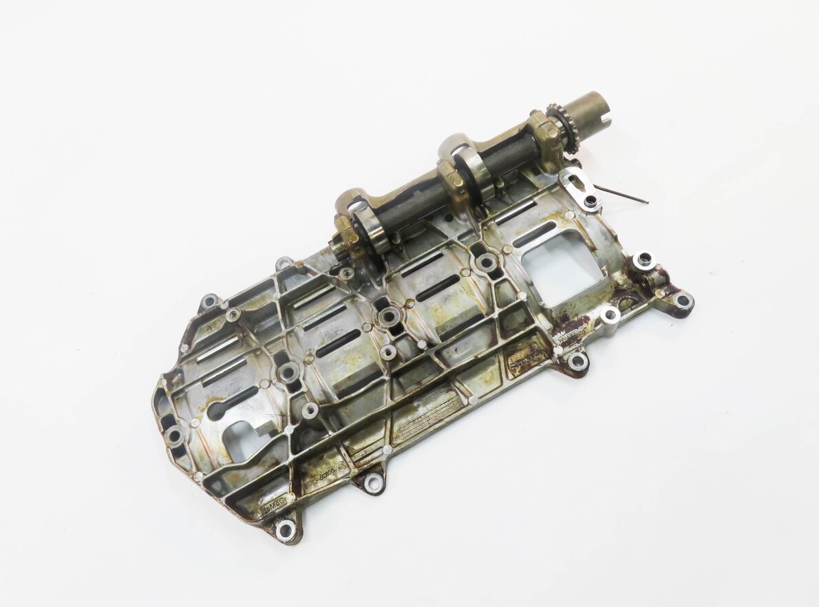 2011 LAND ROVER LR4 - 5.0L AJ133 V8 ENGINE OIL PAN BAFFLE TRAY