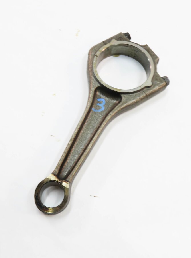 2011 LAND ROVER LR4 - 5.0L AJ133 V8 ENGINE CONNECTING ROD