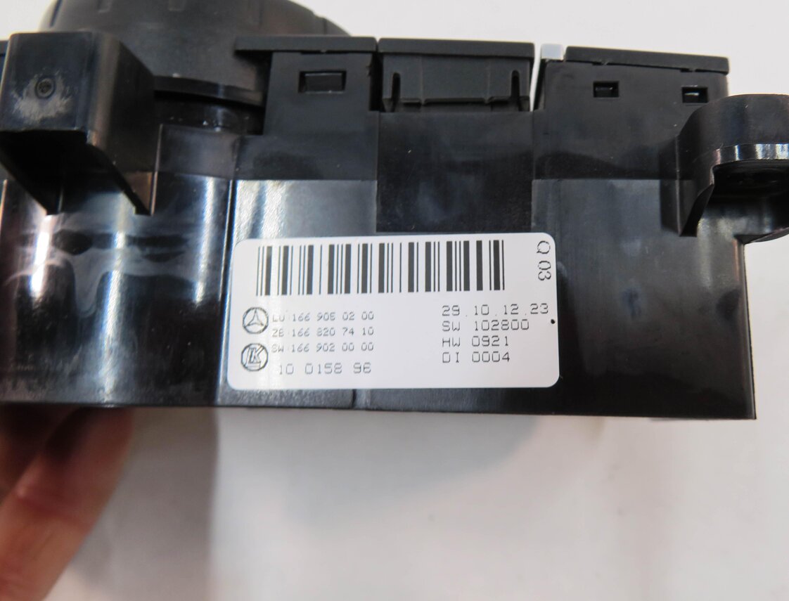 Thumbnail 8: 2012-2013 MERCEDES GL350 GL450 GL550 ML350 ML550 (W166 X166) REAR HEATER CONTROL