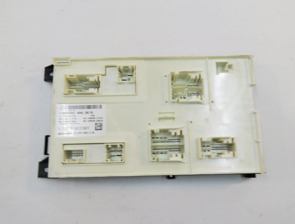 Thumbnail 2: 13 MERCEDES GL350 GL450 GL550 ML350 (W166 X166) FRONT SIGNAL ACQUISITION MODULE