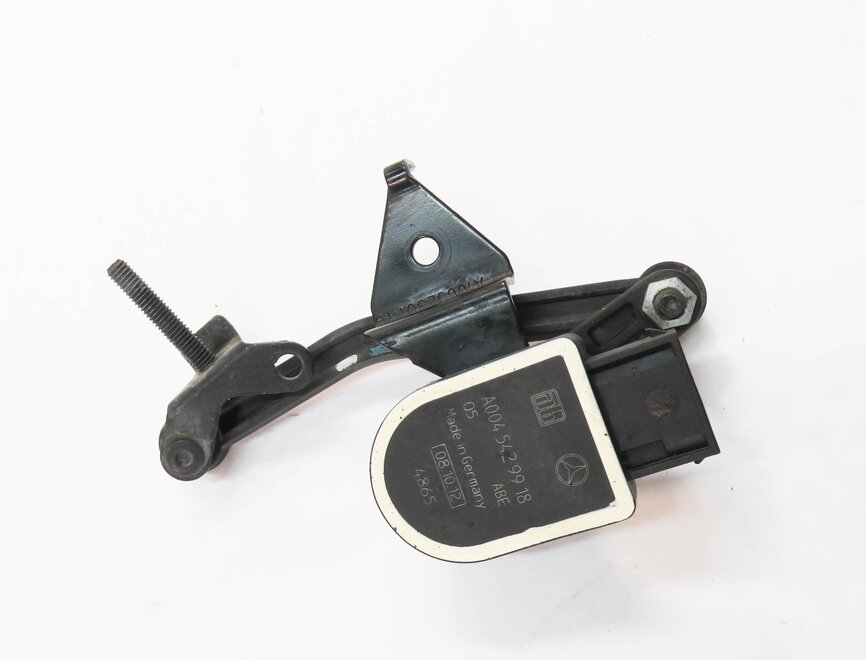 Thumbnail 3: 2013 MERCEDES GL450 (X166) RIGHT FRONT PASSENGER SUSPENSION HEIGHT LEVEL SENSOR