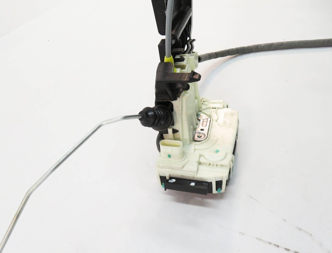 Thumbnail 4: 12-14 MERCEDES GL350 GL450 GL550 ML350 ML550 (W166 X166) RIGHT FRONT DOOR LATCH