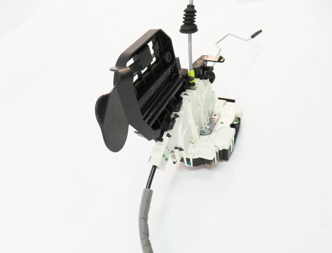 Thumbnail 4: 12-14 MERCEDES GL350 GL450 GL550 ML350 ML550 (W166 X166) LEFT FRONT DOOR LATCH