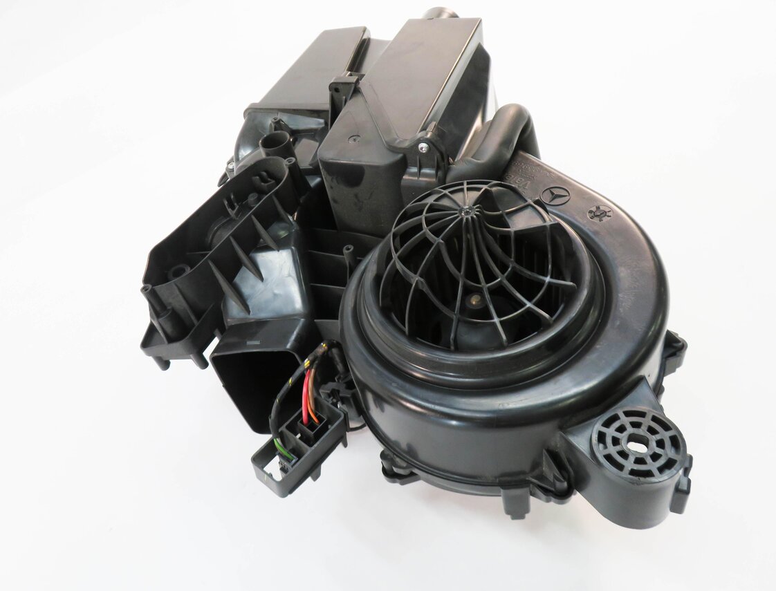 Thumbnail 4: 13-19 MERCEDES GL350 GL450 GL550 GLS350 GLS450 (W166 X166) REAR A/C BLOWER MOTOR