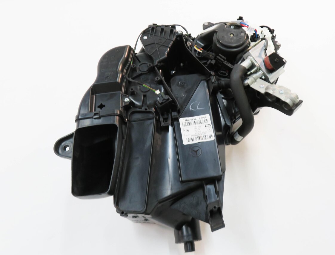 Thumbnail 6: 13-19 MERCEDES GL350 GL450 GL550 GLS350 GLS450 (W166 X166) REAR A/C BLOWER MOTOR
