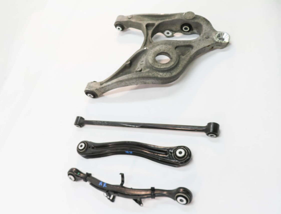 Thumbnail 4: 12-19 MERCEDES GL350 GL450 GL550 ML350 (W166 X166) RIGHT REAR CONTROL ARM SET