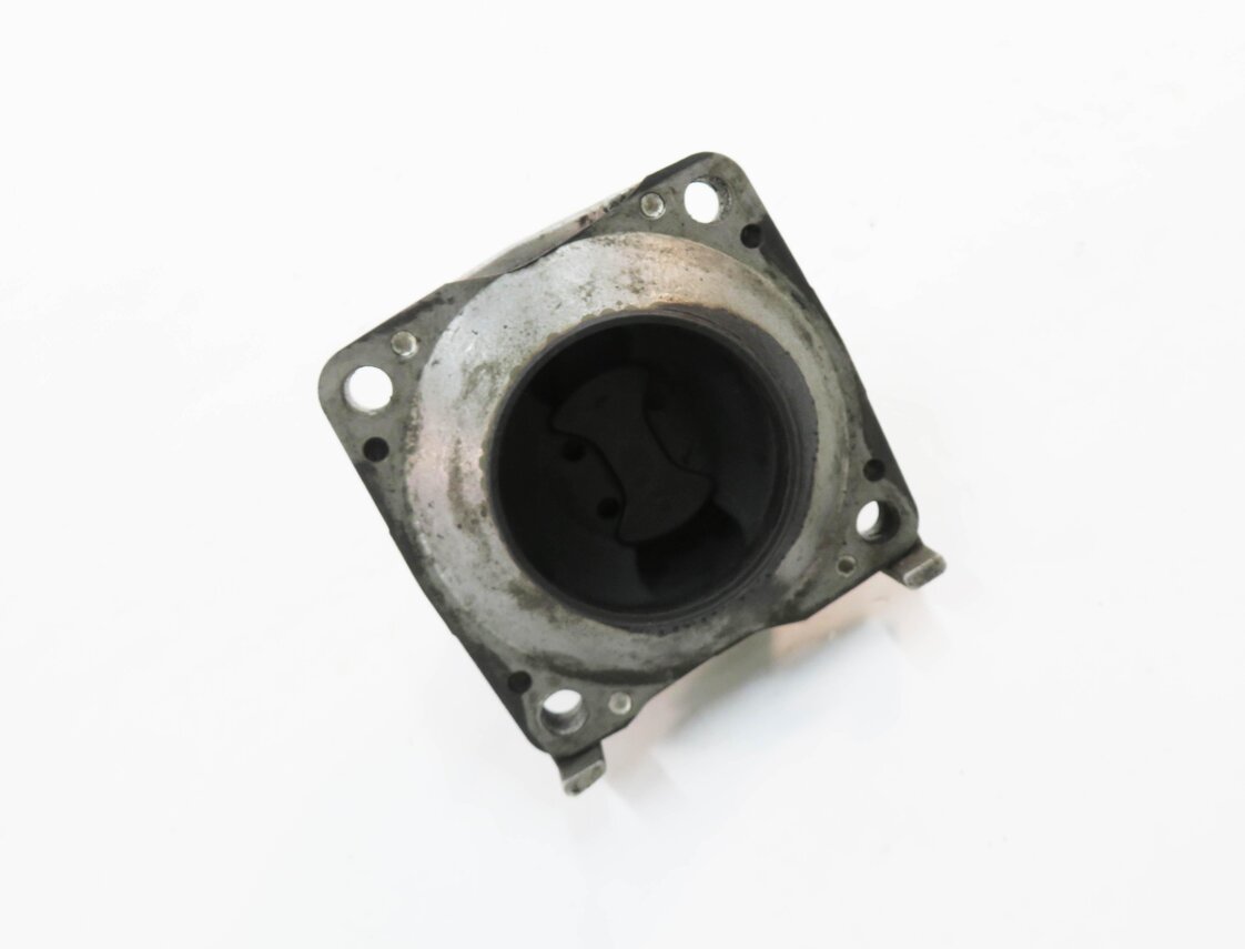 2013 MERCEDES GL450 (X166) 4.6L M278 ENGINE - A/T TRANSMISSION MOUNT BRACKET
