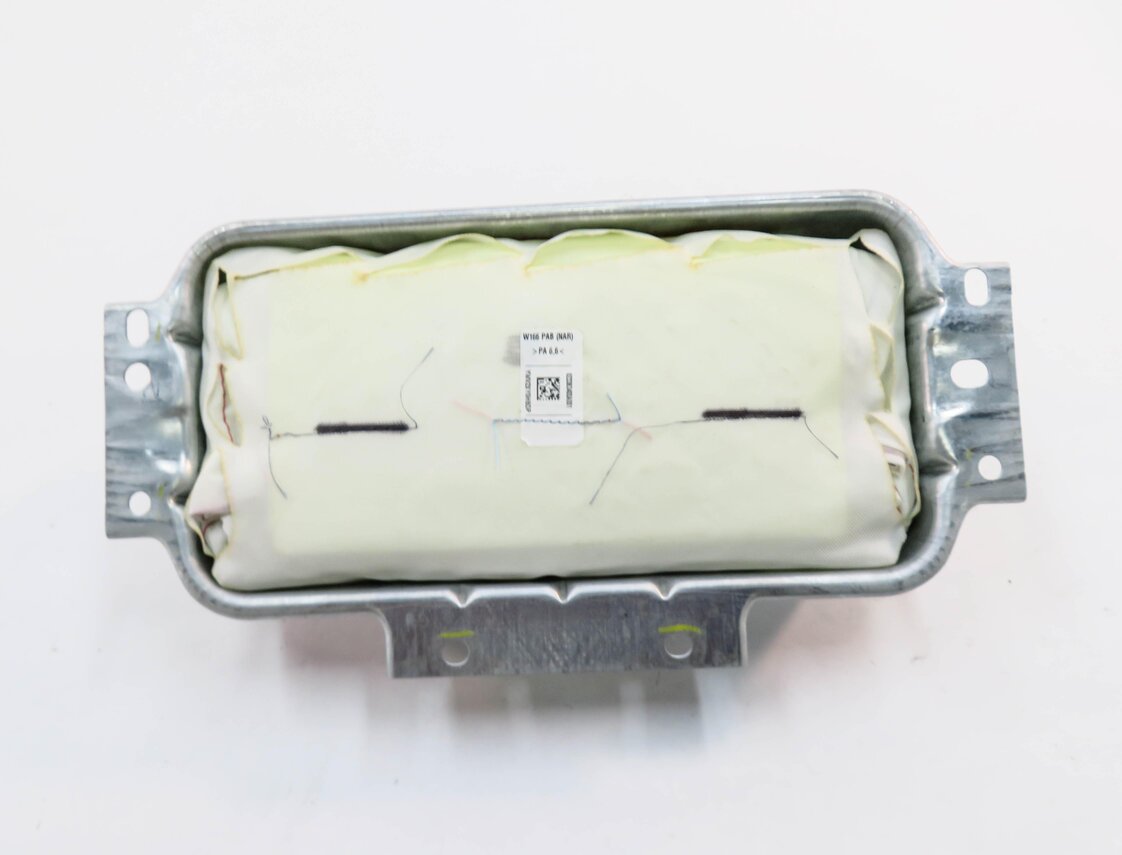 Thumbnail 2: 12-19 MERCEDES GL350 GL450 GL550 ML350 ML550 (W166 X166) PASSENGER DASH AIRBAG
