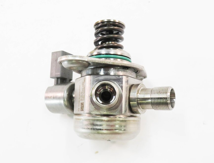 Thumbnail 3: 2011-2020 MERCEDES E500 E550 S600 SL450 SL550 GL550 - LEFT MECHANICAL FUEL PUMP