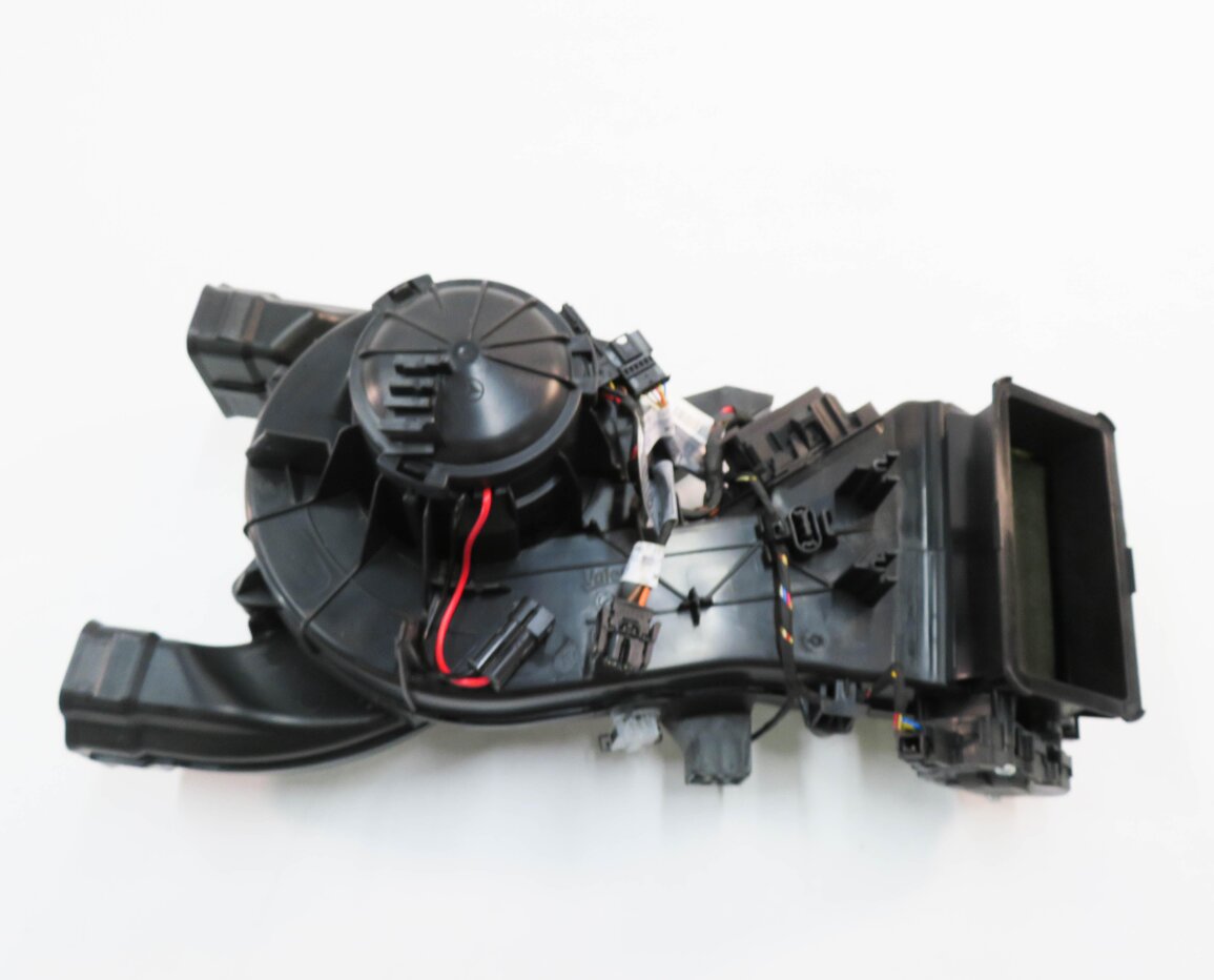 Thumbnail 6: 2013 MERCEDES GL450 (X166) REAR CENTER CONSOLE HEATER A/C BLOWER MOTOR ASSEMBLY