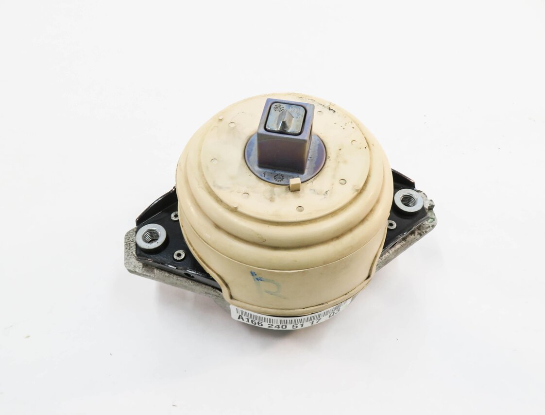 Thumbnail 8: 2013 MERCEDES GL450 (X166) 4.6L M278 ENGINE - RIGHT MOTOR MOUNT BRACKET SET-2