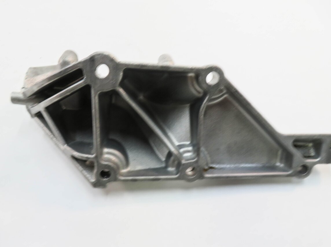 Thumbnail 7: 2013 MERCEDES GL450 (X166) 4.6L M278 ENGINE - LEFT MOTOR MOUNT BRACKET SET-2