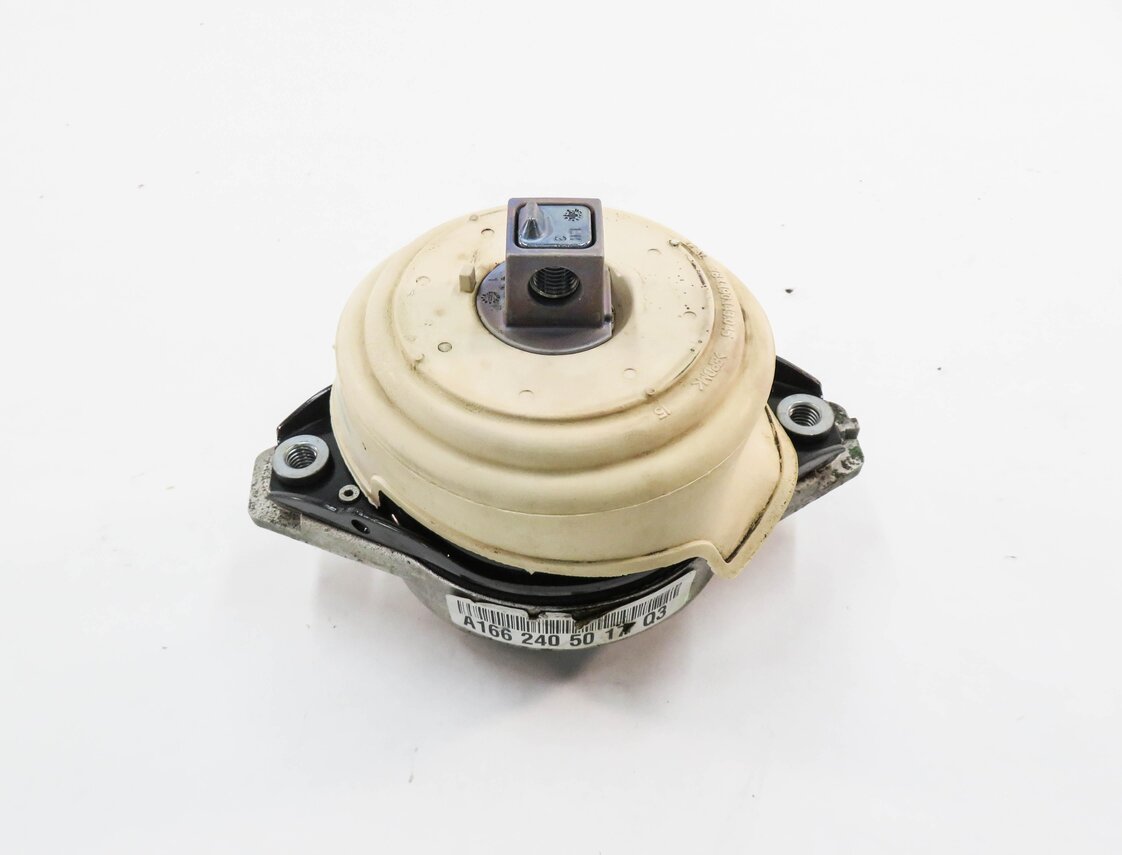 Thumbnail 9: 2013 MERCEDES GL450 (X166) 4.6L M278 ENGINE - LEFT MOTOR MOUNT BRACKET SET-2