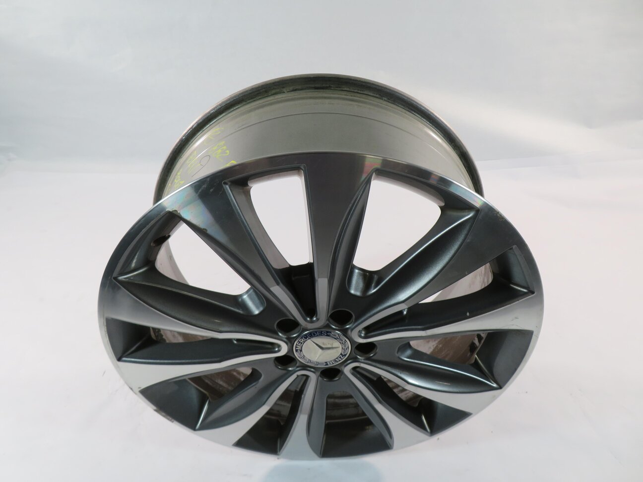 Thumbnail 2: 2013-2016 MERCEDES GL350 GL450 (X166) 20x8.5 ALUMINUM ALLOY 10-SPOKE WHEEL RIM