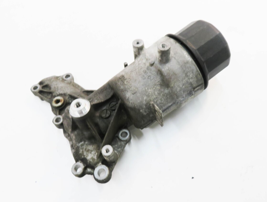 2014 MERCEDES GL550 (X166) 4.6L M278 ENGINE - OIL FILTER HOUSING